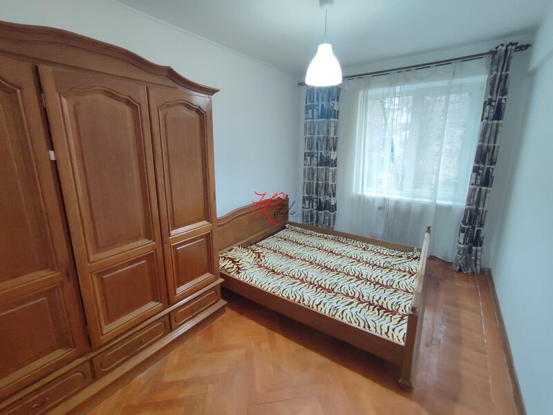 Romana, vanzare apartament 2 camere