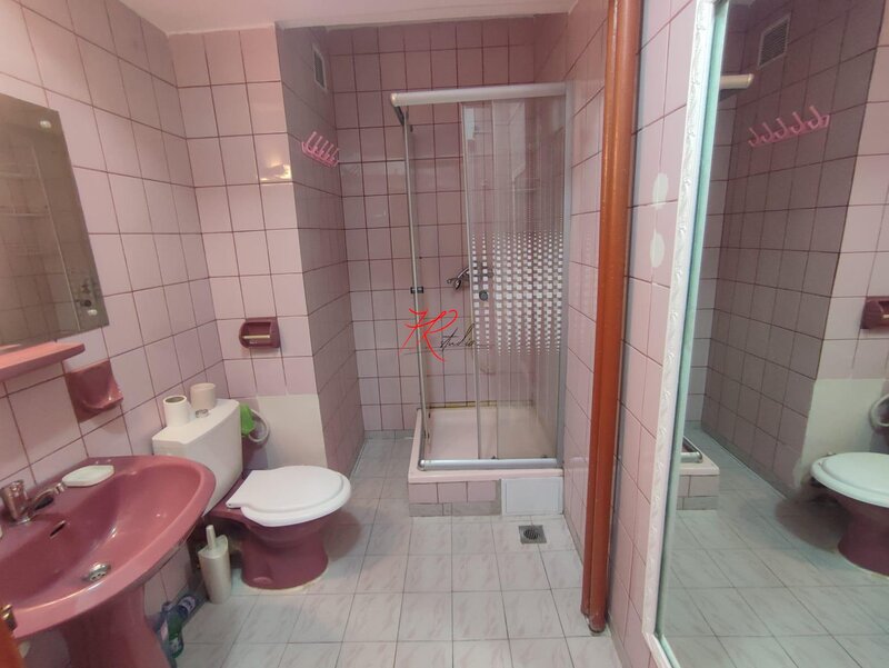 Romana, vanzare apartament 2 camere